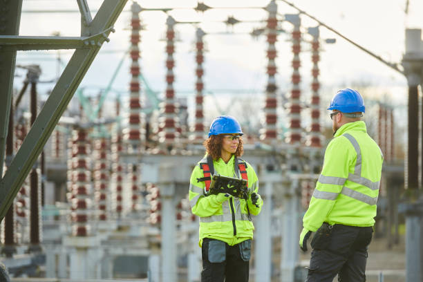 Best Commercial Electrician Services  in Clearlake Oaks, CA